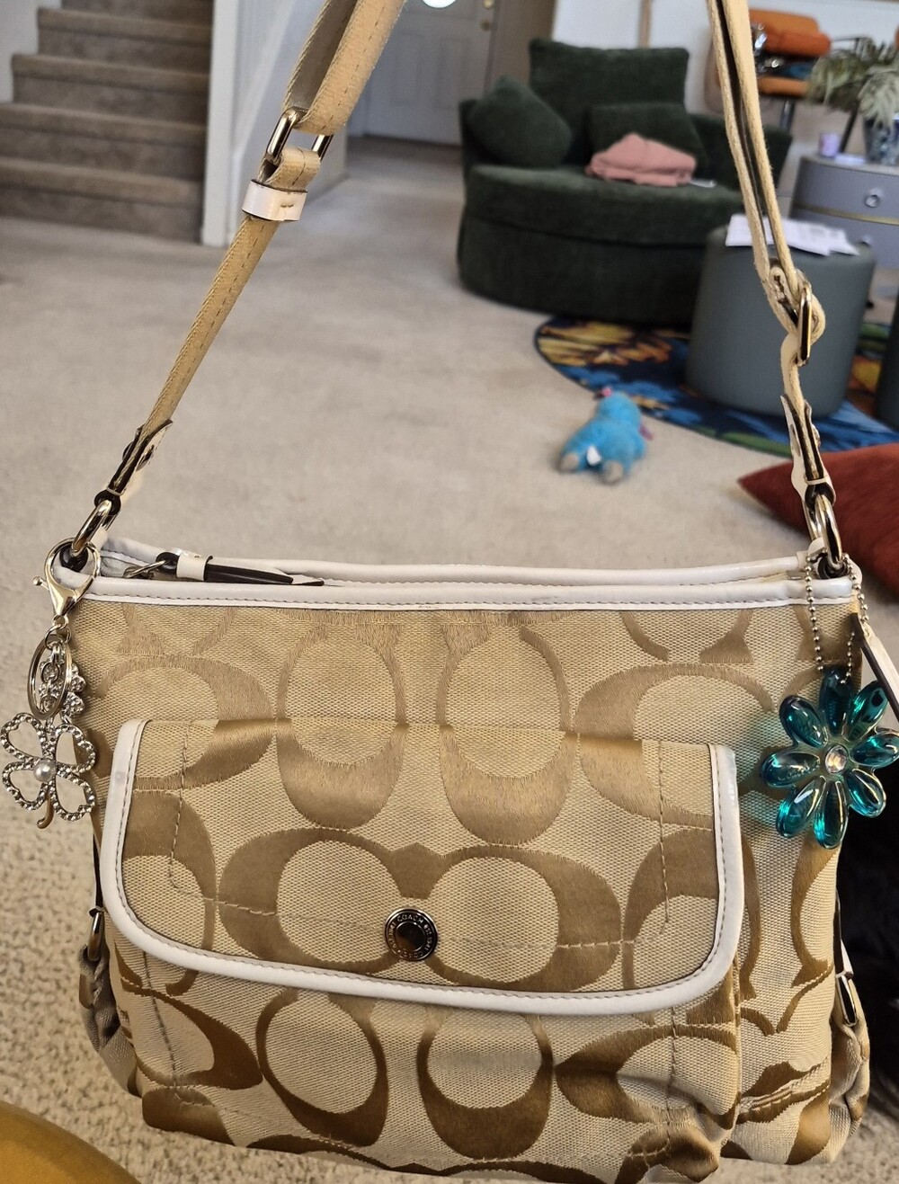 Coach Signature Canvas Shoulder Bag in Khaki/Chalk